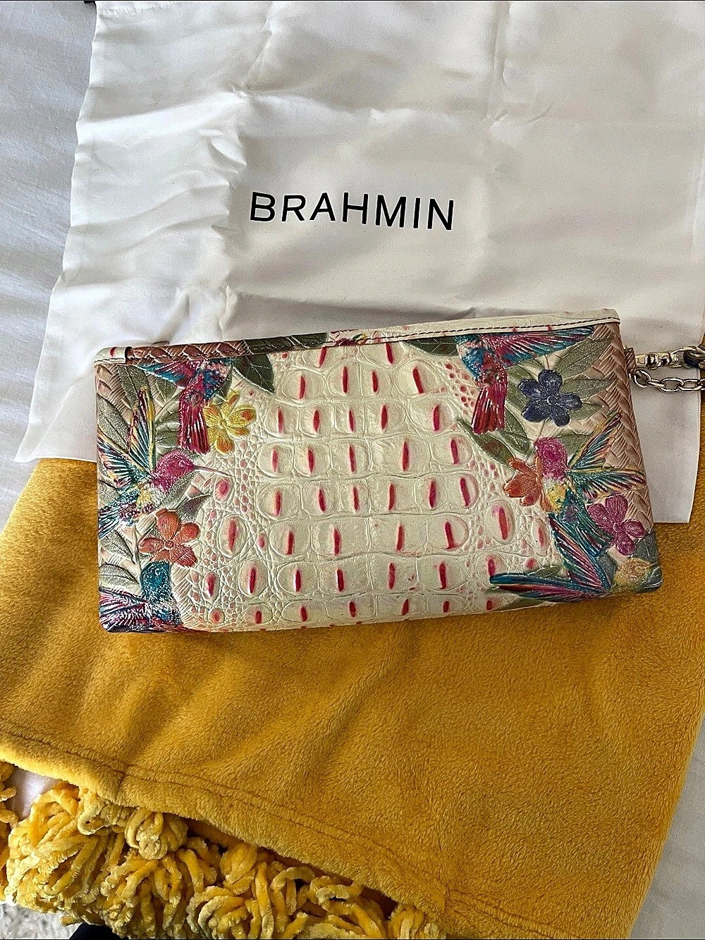 🆕Brahmin Kayla Desert Bloom Parton Floral Multicolor Wristlet